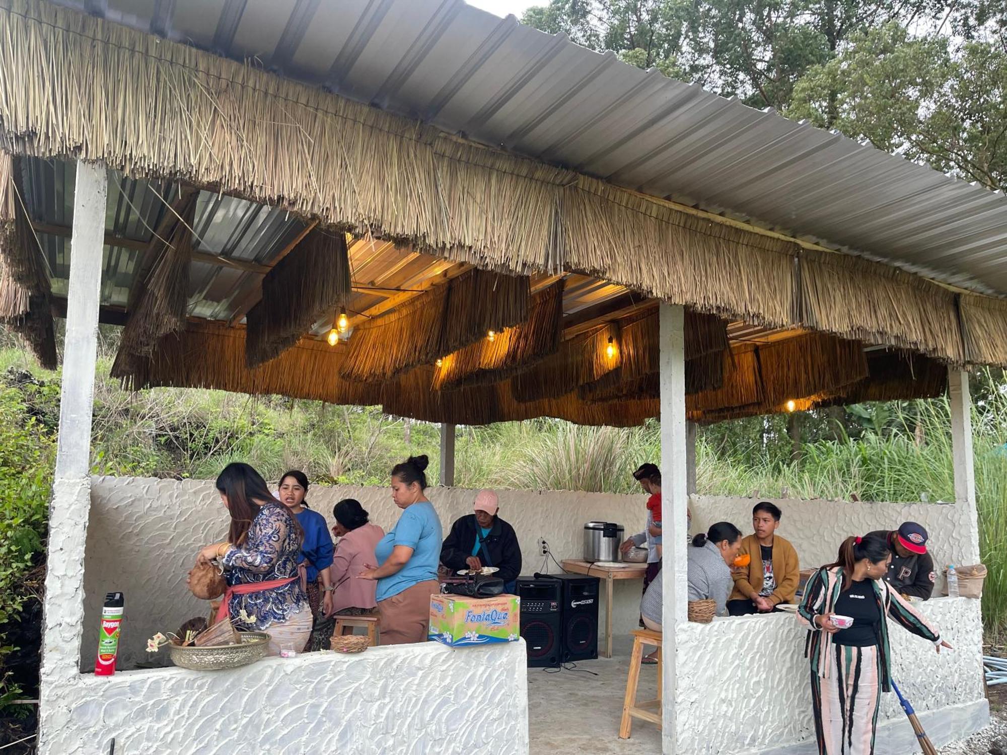 Triangular House And Hot Spring Hotel Kubupenlokan Екстериор снимка